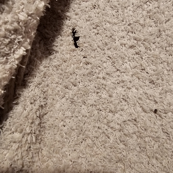 Fuzzy cardigan - Picture 2 of 2